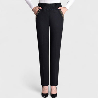 Maira – Jean femme avec poches latérales et taille élastique